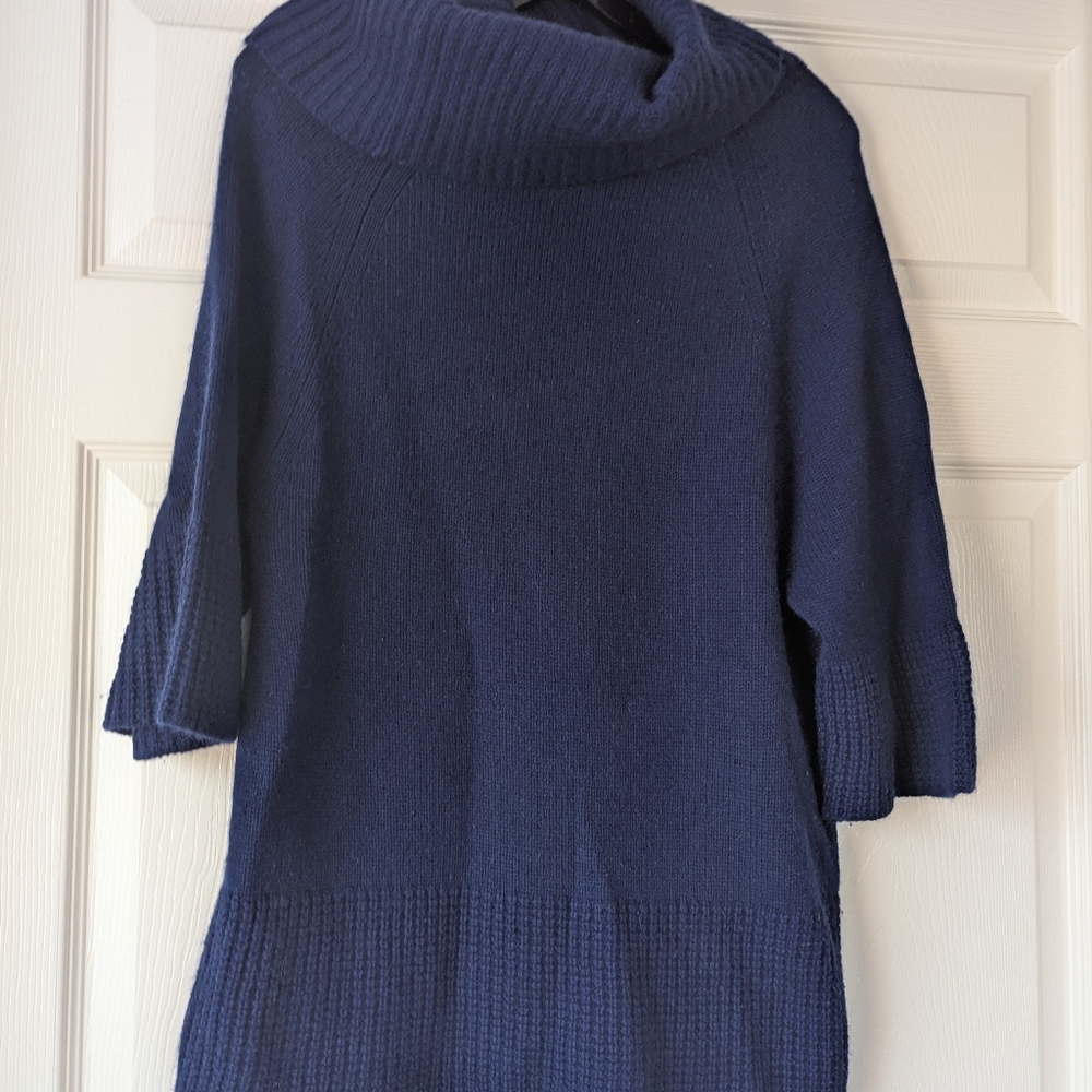 Theory 100% Cashmere Sweater - Picture 16 of 16